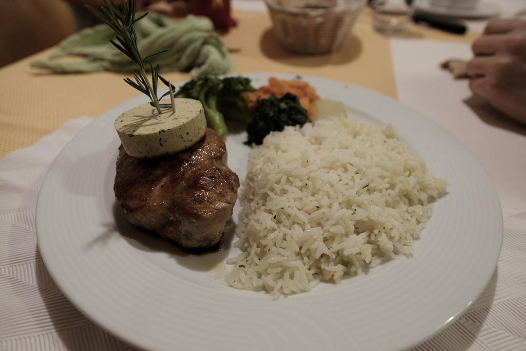 Hotel Restaurant Bergheim Флумзерберг Экстерьер фото